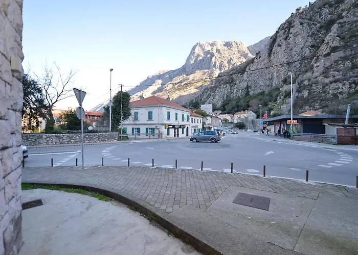 Old Kotor Apartment